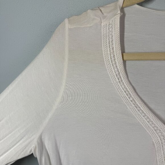 Soho Women Wrap Long Sleeve Knit Top Medium Ivory Lace Collar Lightweight Relaxe - Picture 8 of 12